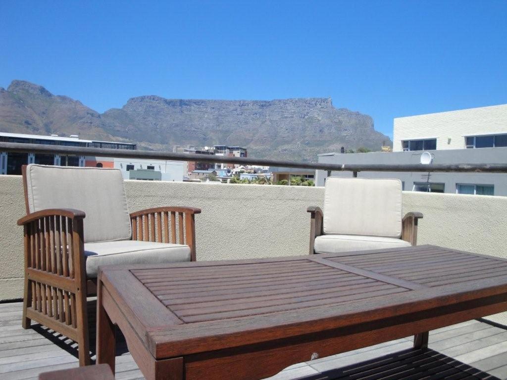 Hill House 2 Bedroom In De Waterkant *